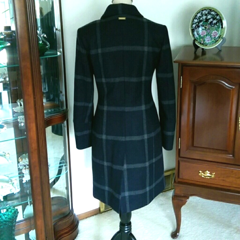 Gianferre Coat - Picture 2 of 10